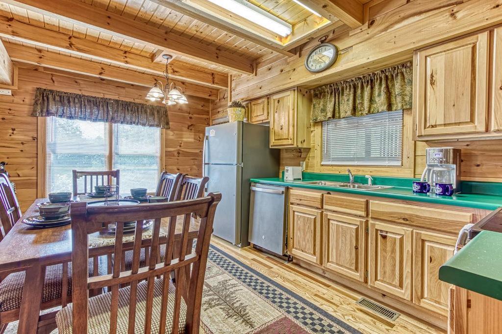 Smoky Mountain Gem Vila Gatlinburg Exterior foto